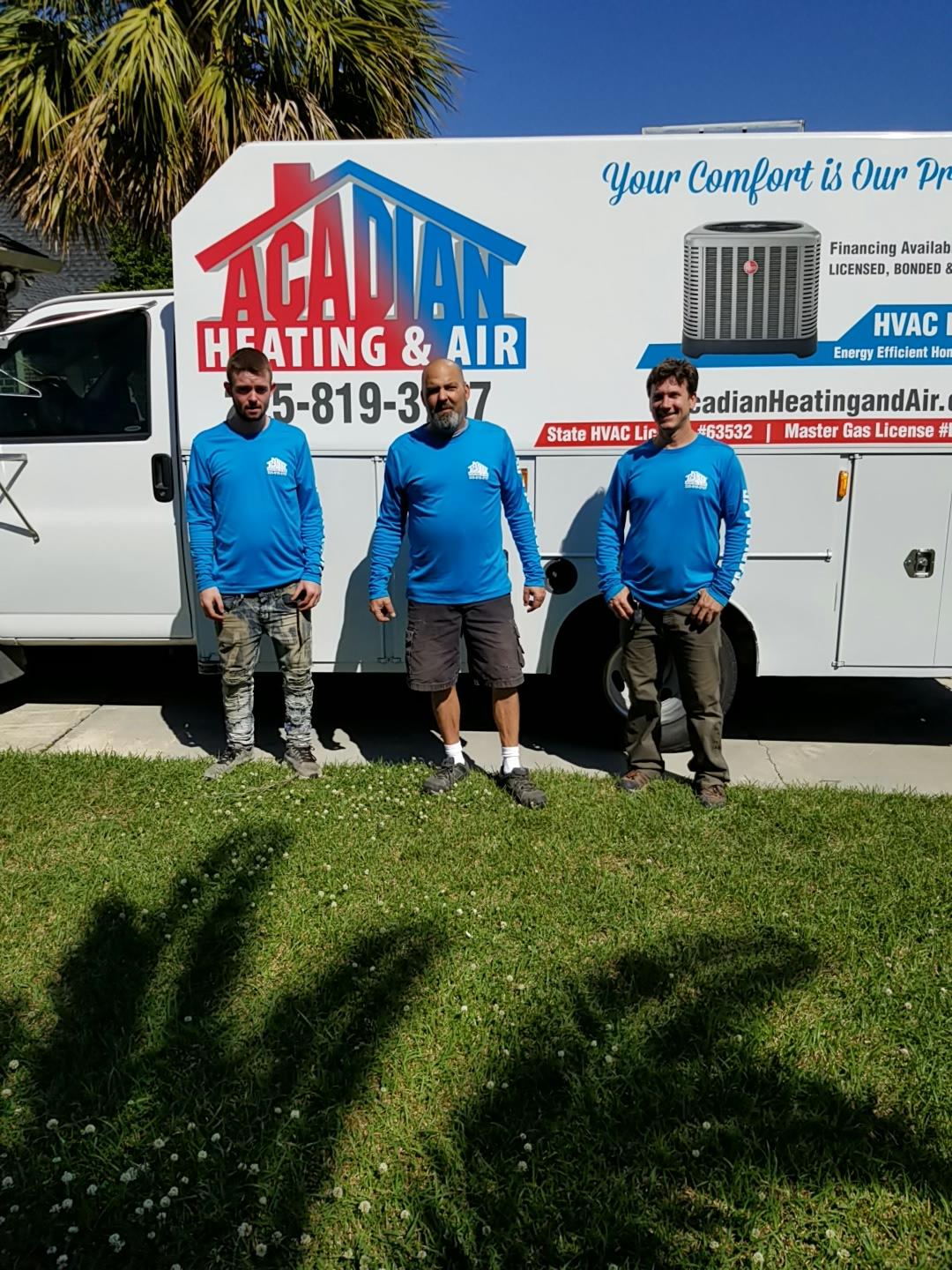 picture of ac repair Baton Rouge crew performing ac repair in Shenandoah area.